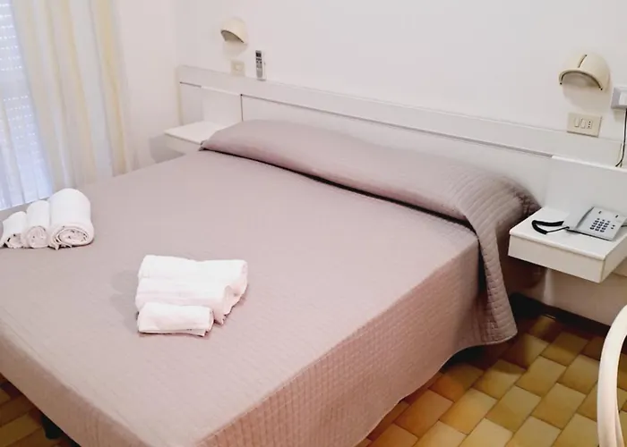 Helvetia Hotell Rimini