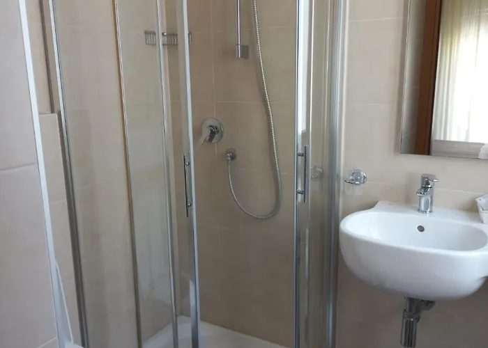 Helvetia Hotell Rimini